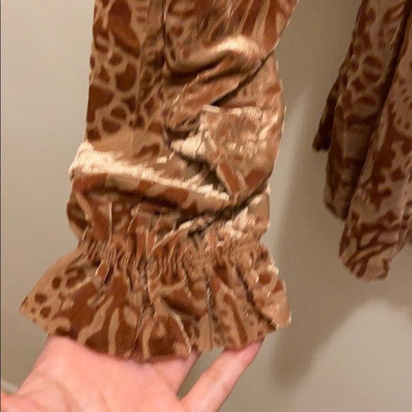 Off the shoulder velvet top by Free People - Picture 4 of 4